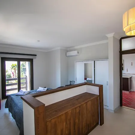 Villa Stone - Private Pool & Garden *